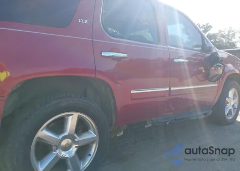 2013 Chevrolet Tahoe Ltz из США, поврежденный, VIN 1GNSCCE01DR369386